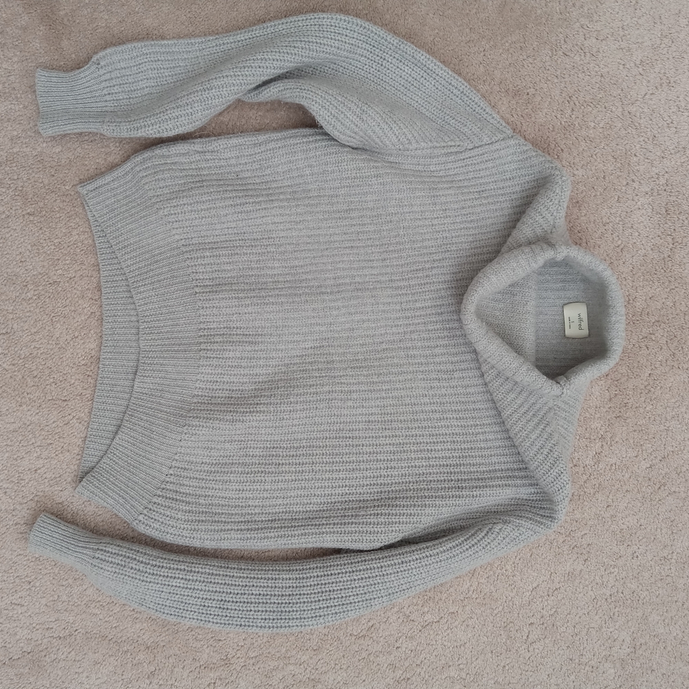 Wilfred Light Gray Cowl Neck Sweater